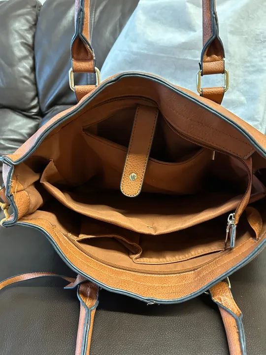 Bolsa Marrom em Couro Legítimo - Foto 3