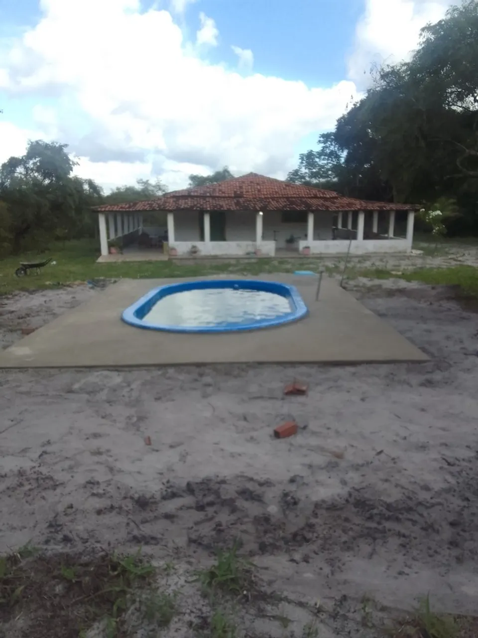Vende se granja no conde