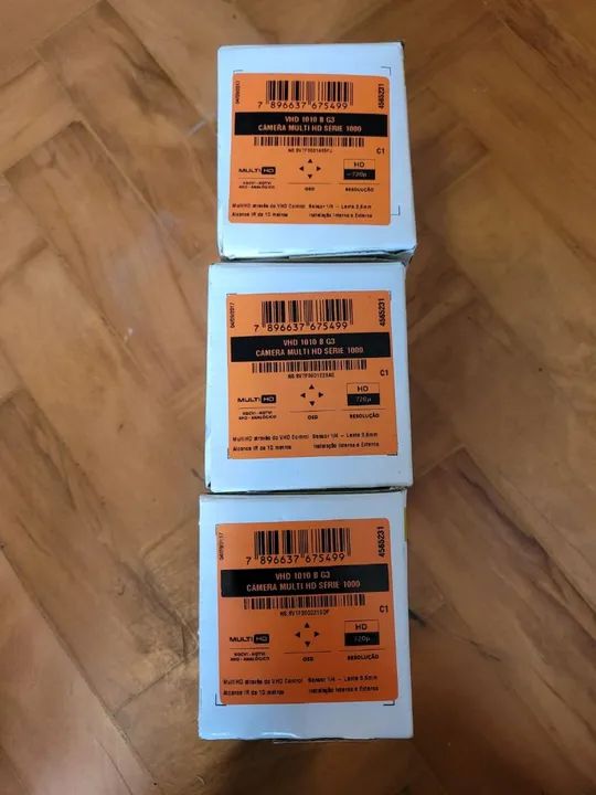 Câmera bullet  Intelbras Multi HD Série 1000 VHD 1010 B G3 - Foto 2