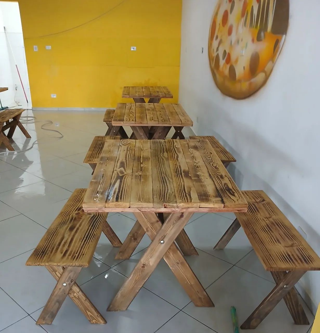 Mesas e Bancos de Madeira para Restaurante - Foto 4