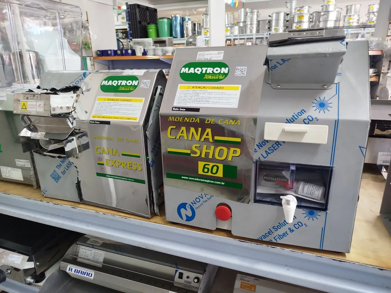 Máquinas de Moenda de Cana MAQTRON CANA SHOP e EXPRESS 20 e 60L/H Inox