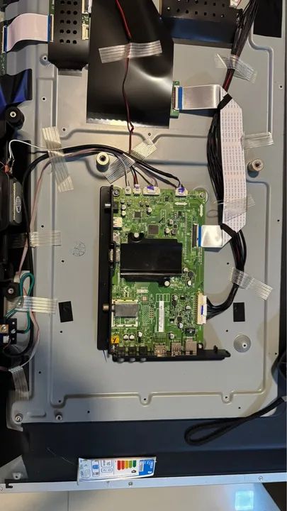 TV 58" Philco com tela quebrada - Foto 2