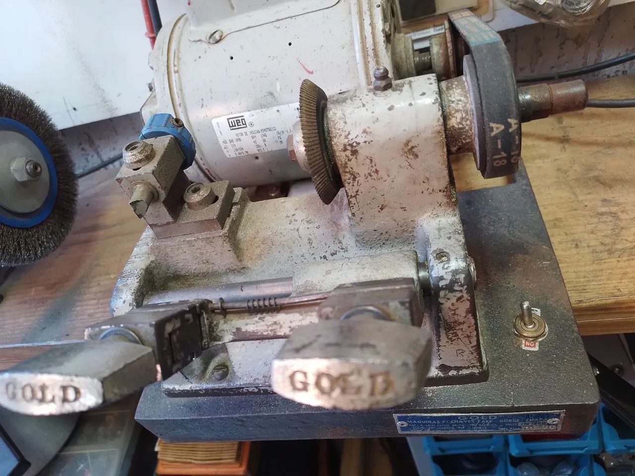 Máquina de cortar chaves gold  - Foto 2