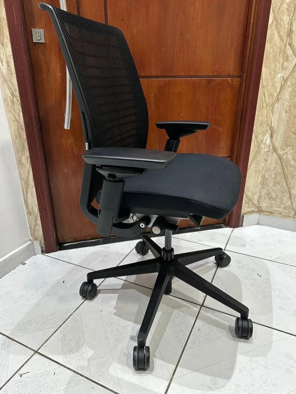 cadeira steelcase think v2 + Entrega grátis sp capital  - Foto 5