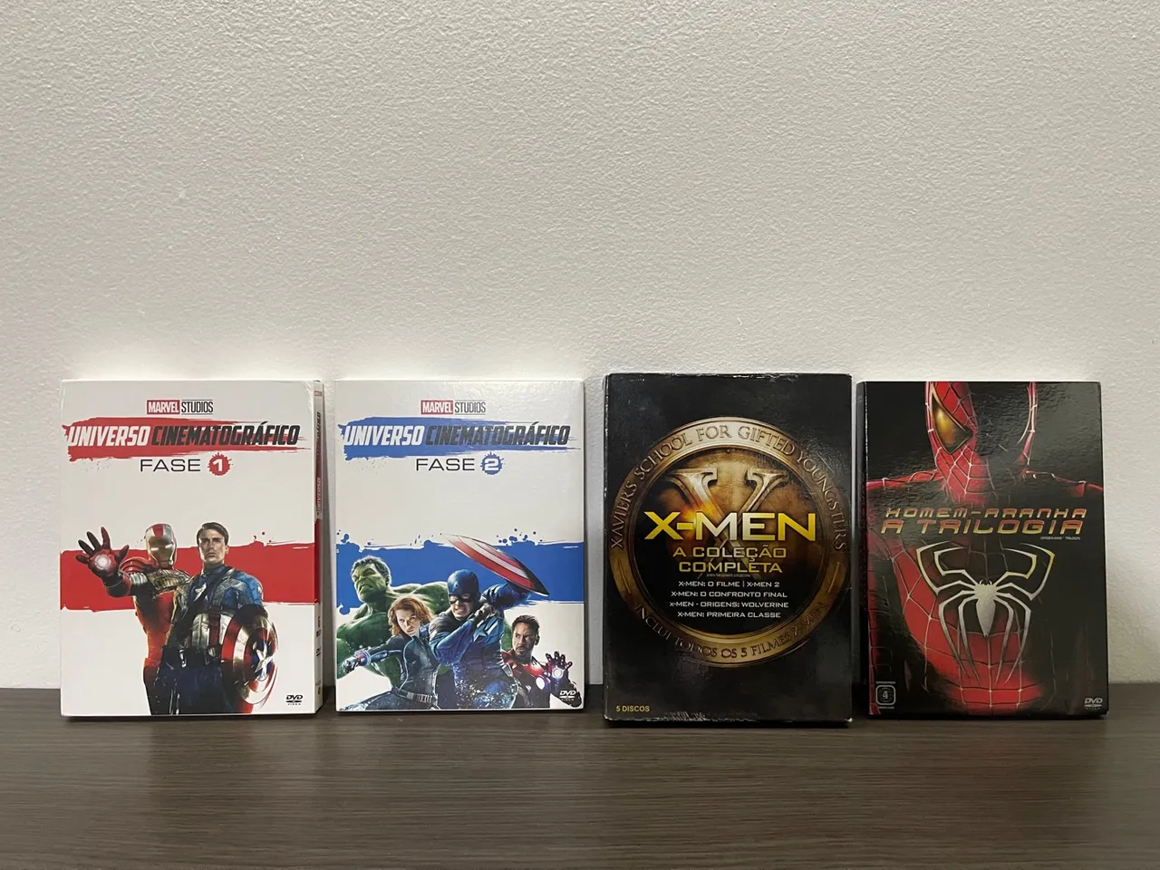 Colecao filmes marvel box dvd + box superman