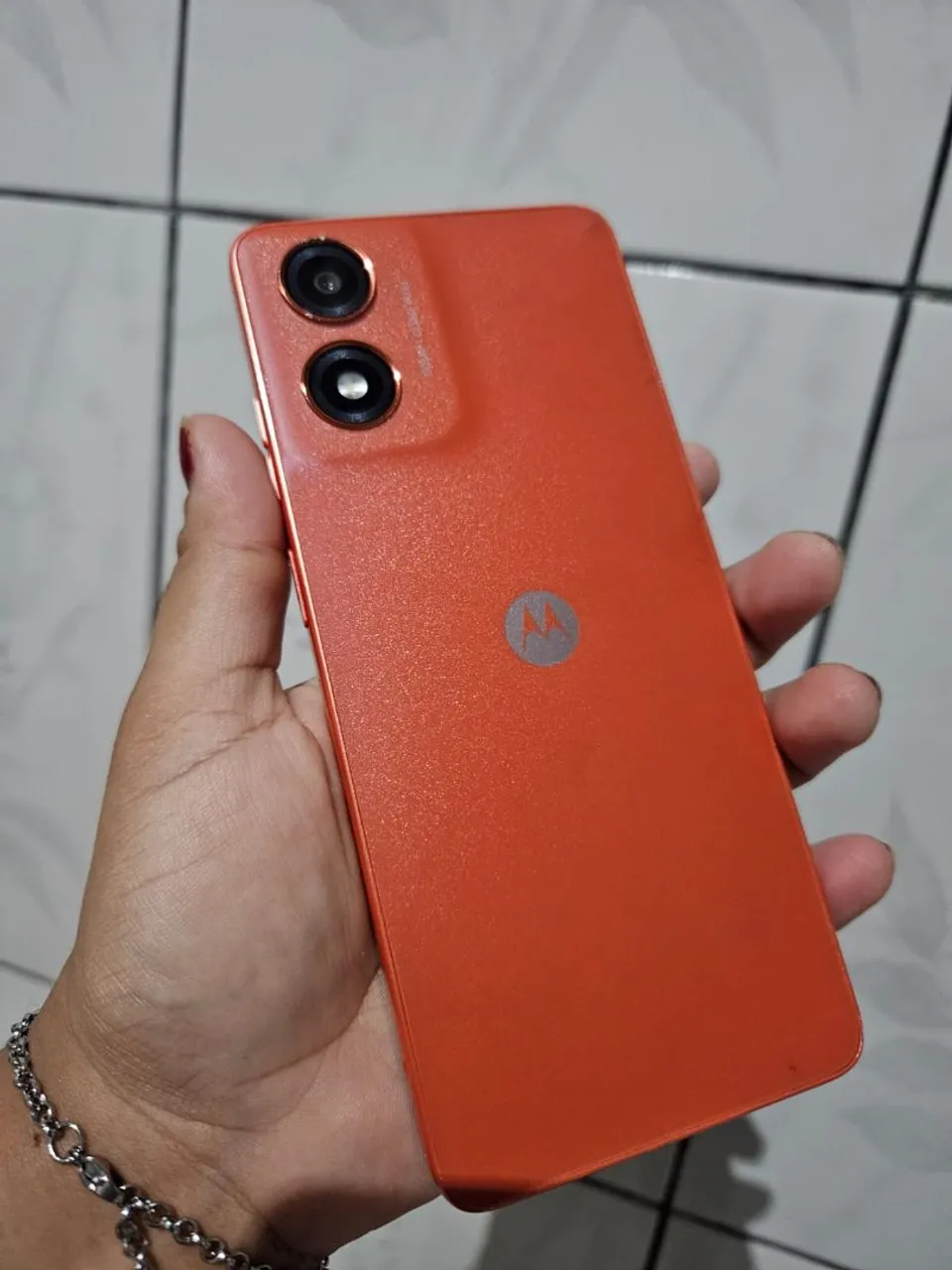 Moto g04s