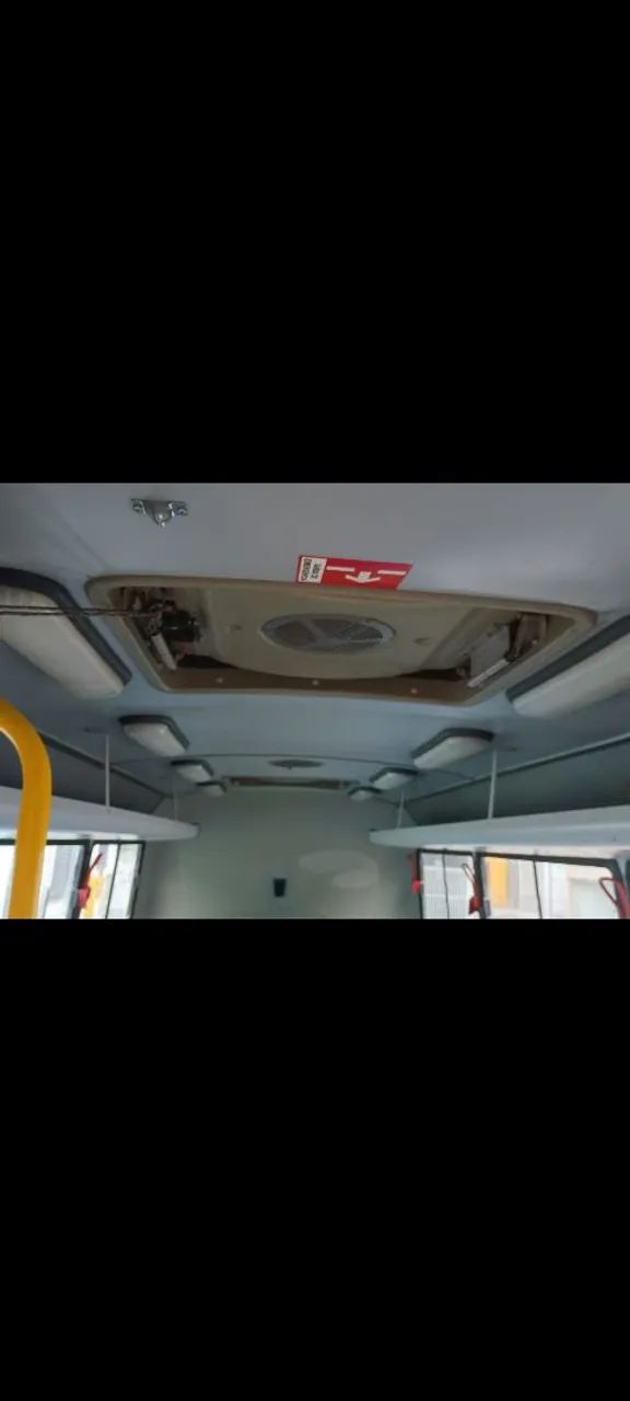 Micro ônibus Iveco  - Foto 13