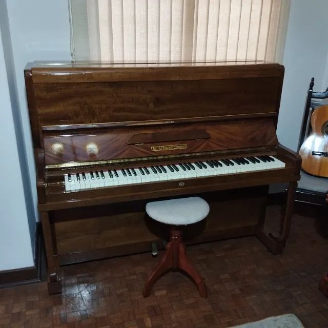 Piano Vertical 1960 M. Schwartzmann, todo restaurado e com timbre maravilhoso. - Foto 3