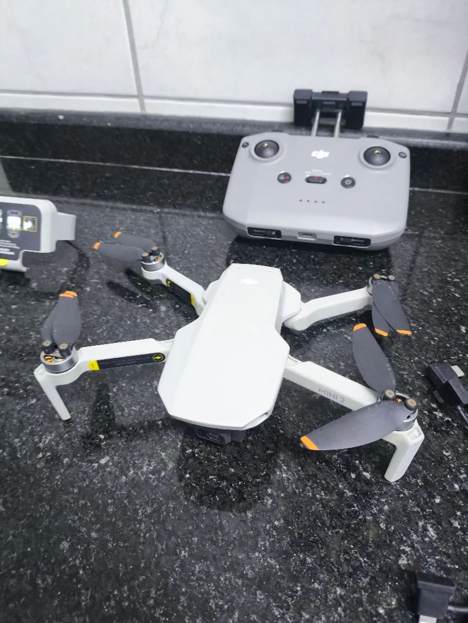 Drone DJI mini 2 bem novo - Ac cartão 12x