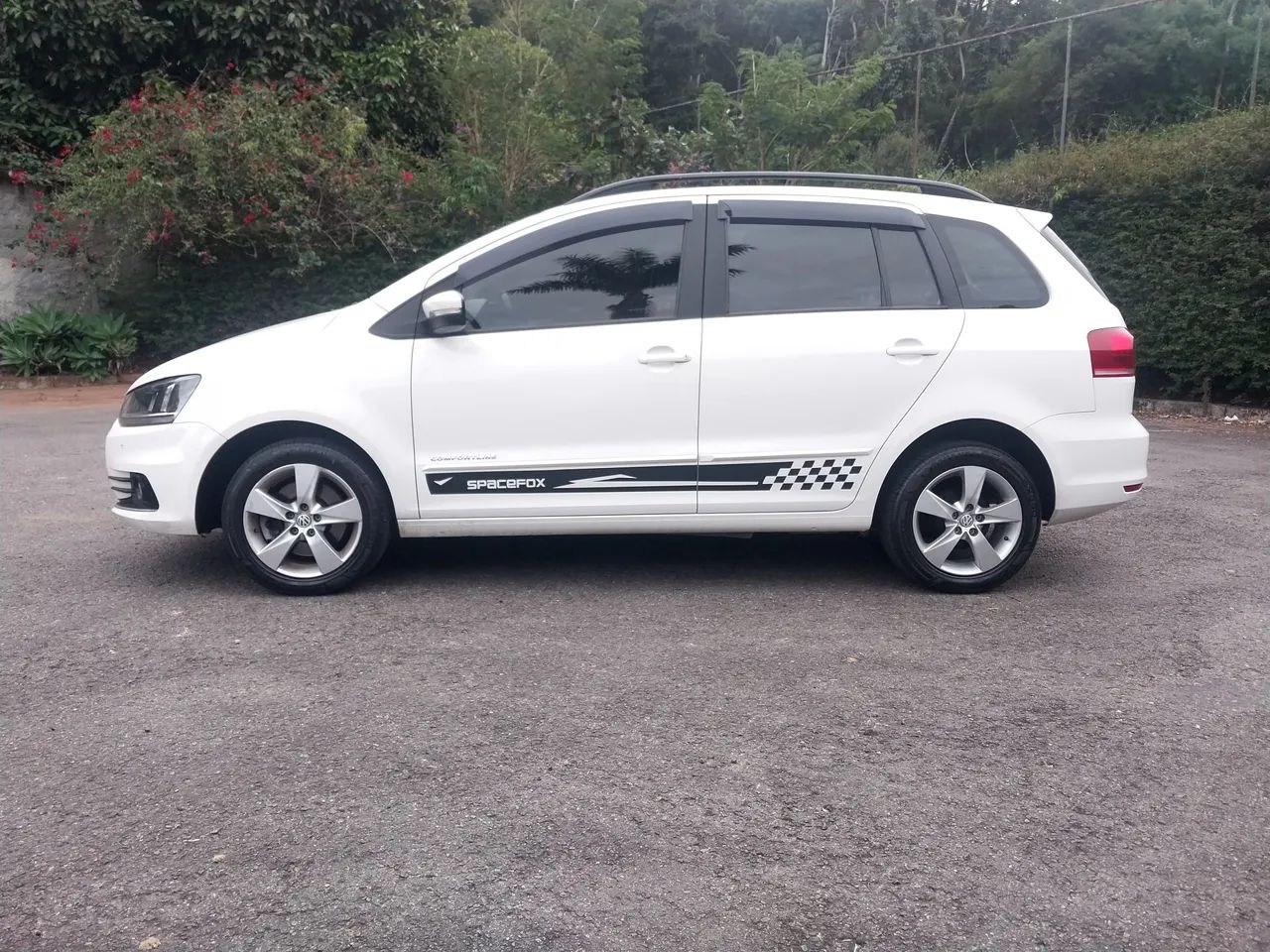 SPACEFOX CONFORTYLE 2016 IMPECÁVEL  - Foto 5