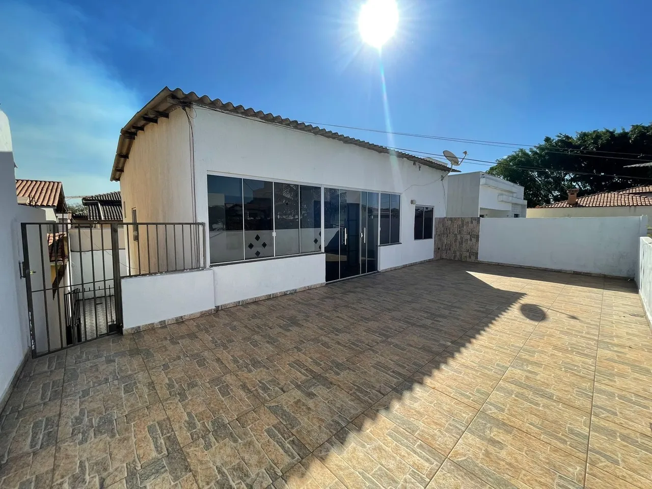Alugo linda casa no Residencial Santos Dumont