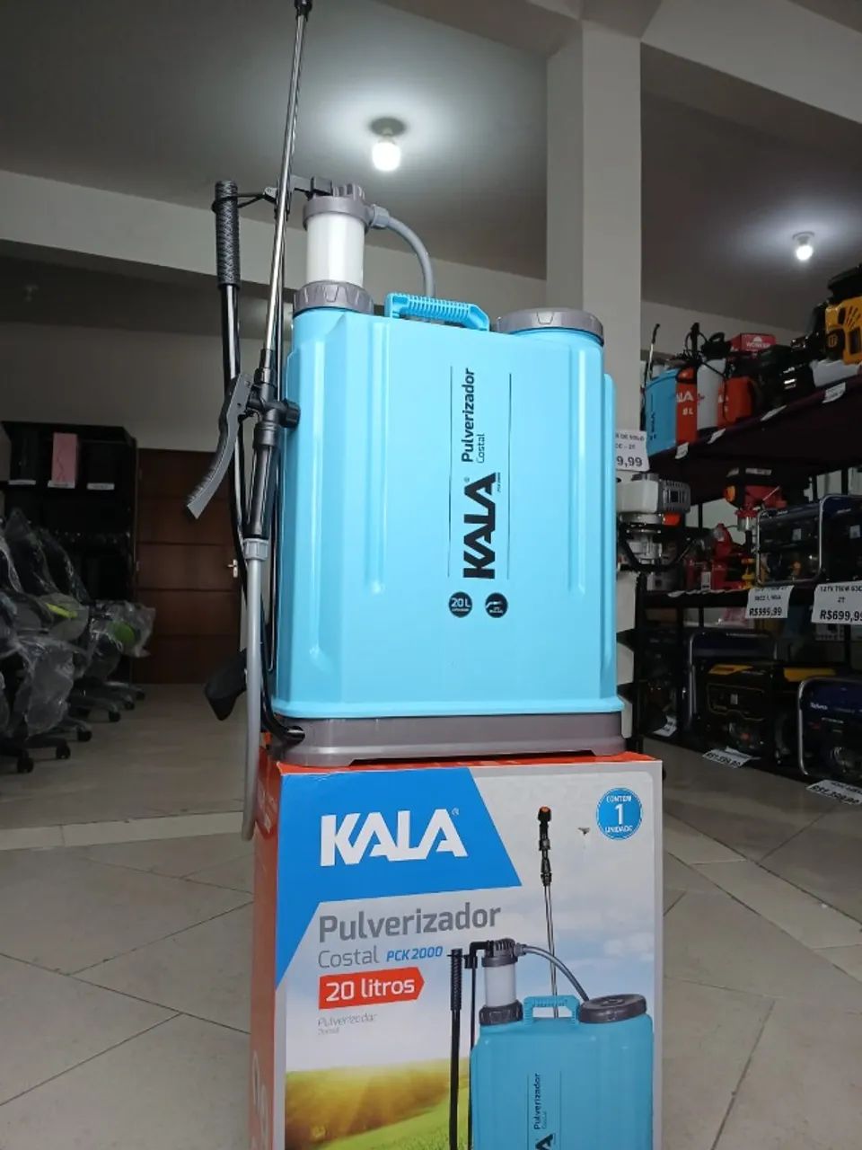 Pulverizador para passar veneno kala 20l costal  novo na caixa  - Foto 5