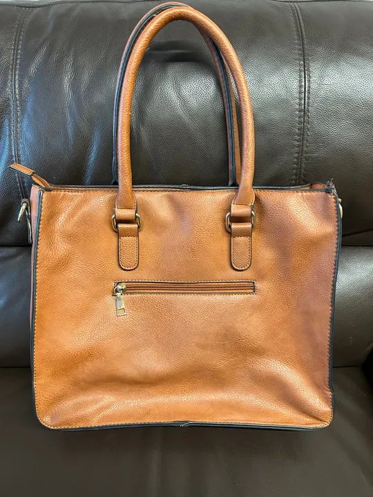 Bolsa Marrom em Couro Legítimo - Foto 2