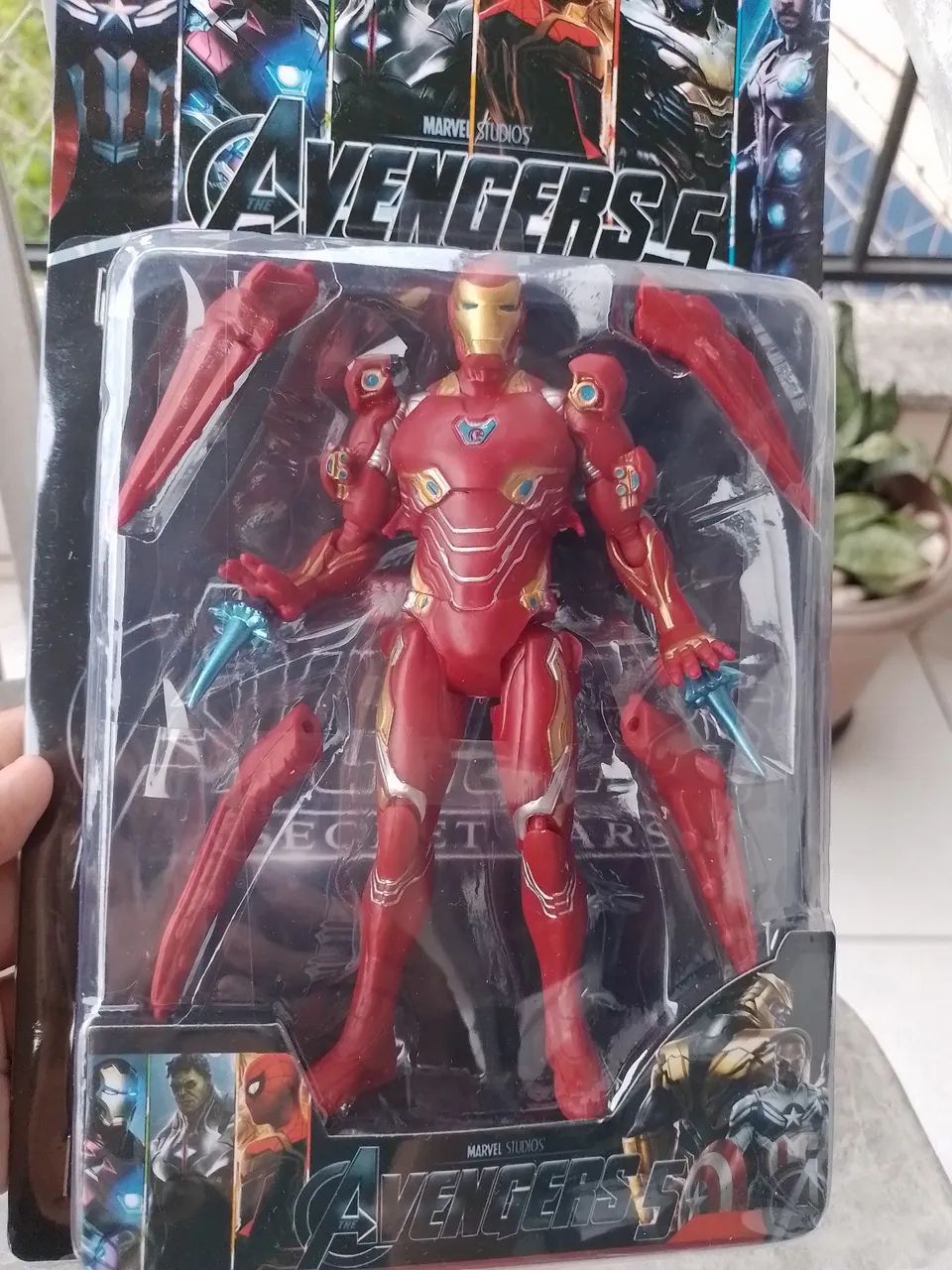 Boneco Homem de Ferro com acessórios