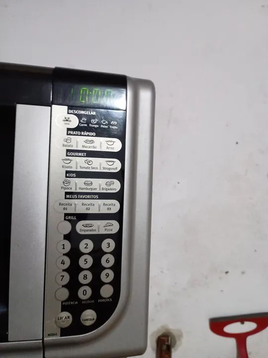 Micro-ondas em ótimo estado!