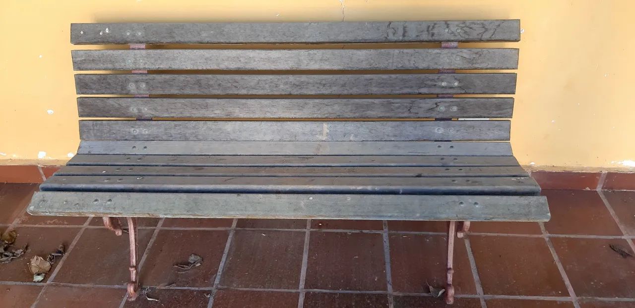 Banco de Ferro fundido e madeira imbuia  - Área Externa - Foto 3