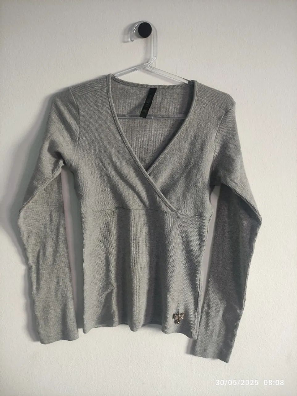 Blusa com mangas longas