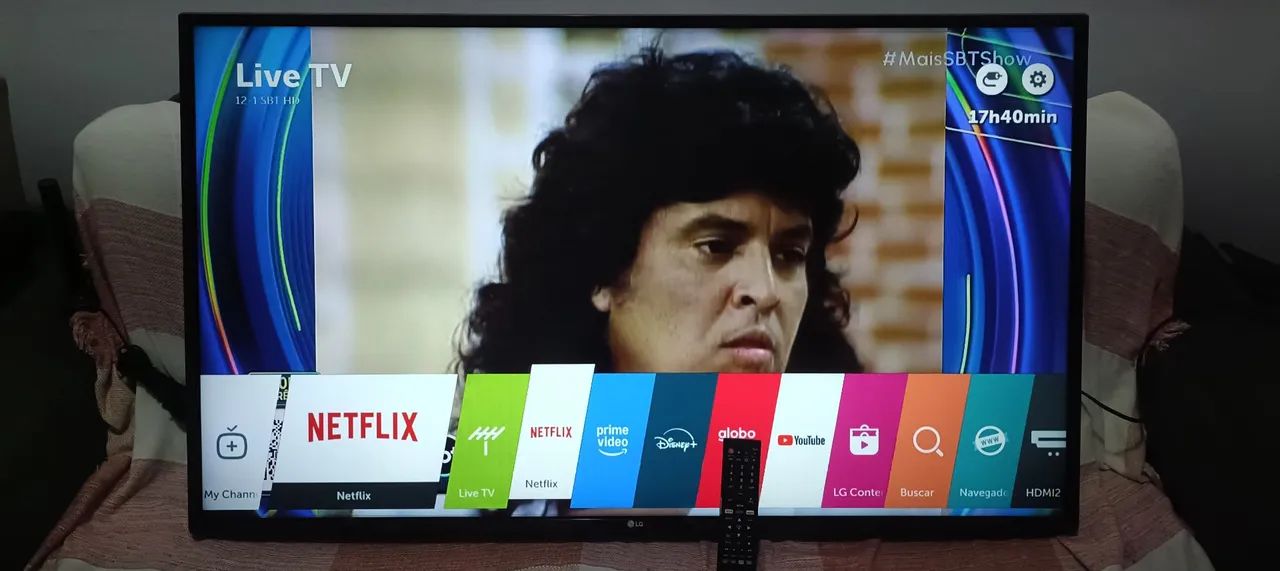Só venda Smart TV LG 49 polegadas com pequeno detalhe na tela  - Foto 5