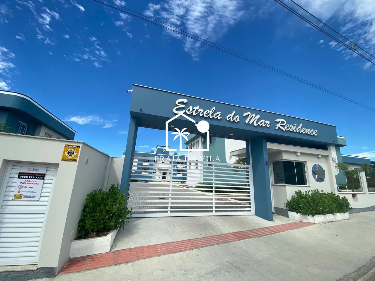 Apartamento com 2 Dormitórios (1 Suíte) Próximo às Praias do Rosa, Ouvidor e Barra