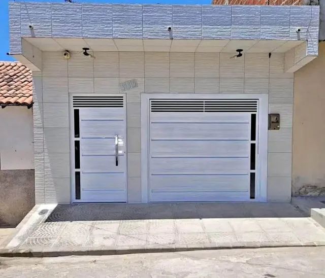 CASA DISPONÍVEL NO BACANGA