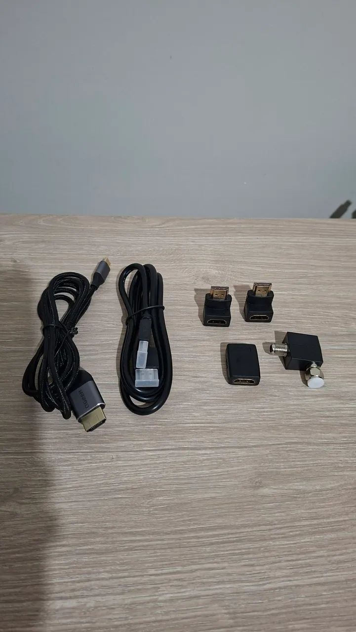 Canos terminais hdmi usb