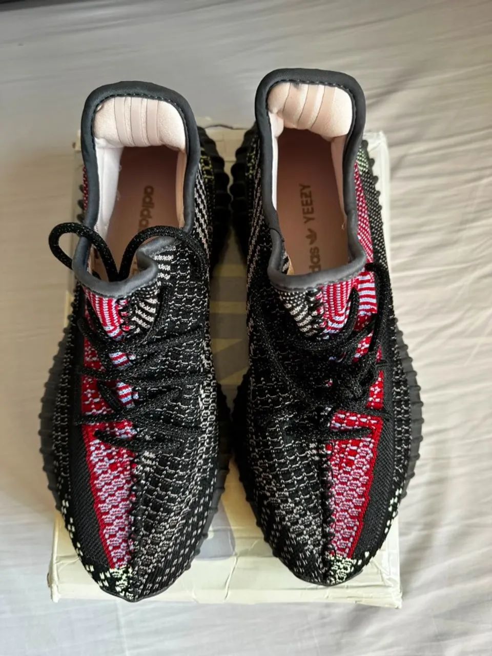 ADIDAS YEEZY BOOST 350 V2 - Foto 2