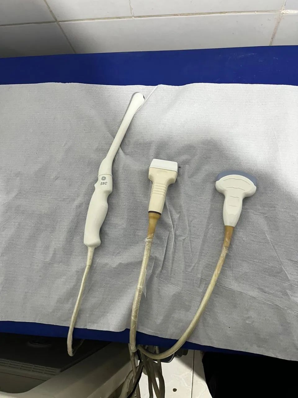Vendo aparelho ultrassom ultrassonografia Logic P5 - Foto 3
