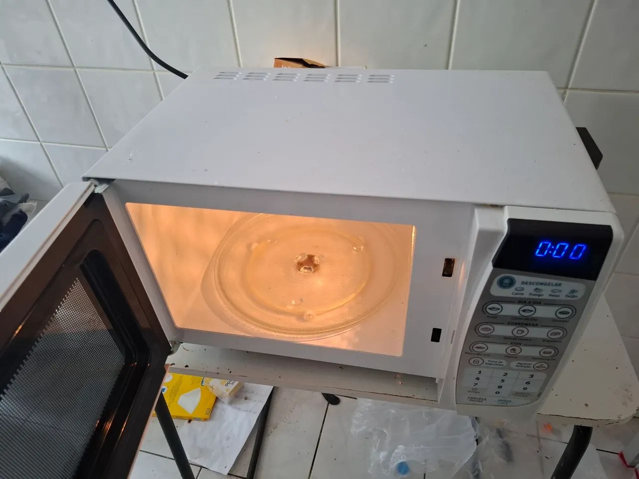 Micro-ondas Electrolux MTD30 branco 20L 127 V - Foto 4