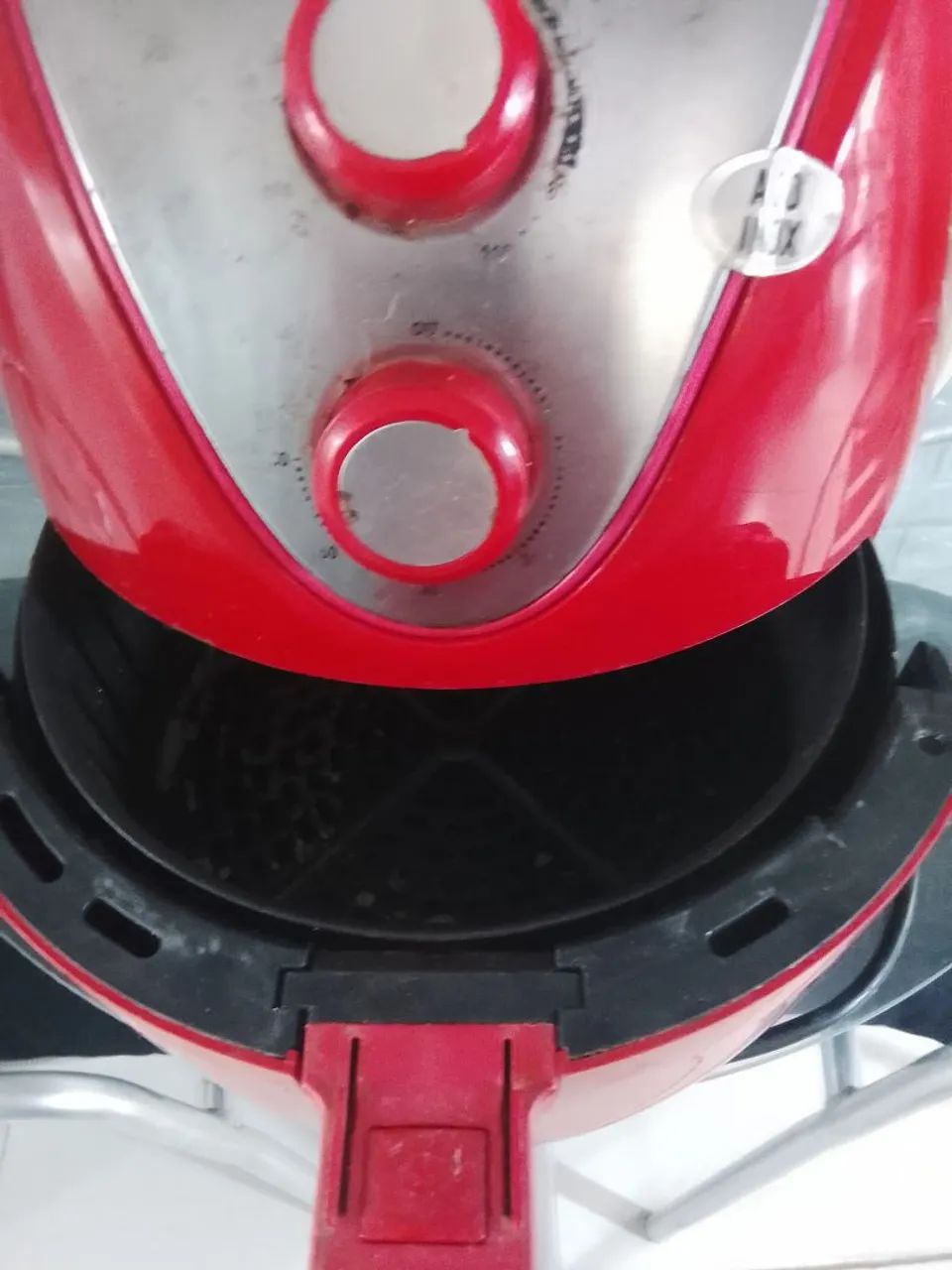 Airfryer mundial funcionando perfeitamente de 4 litros  - Foto 2