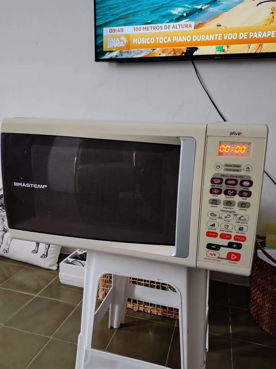 Microondas Brastemp conservado 
