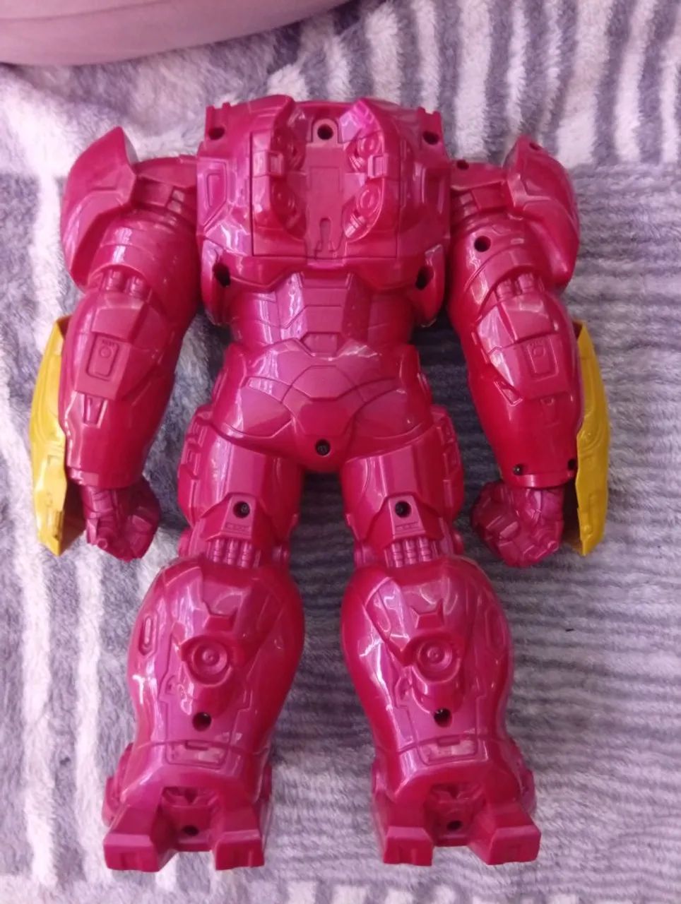 Hulkbuster Hasbro - Foto 3