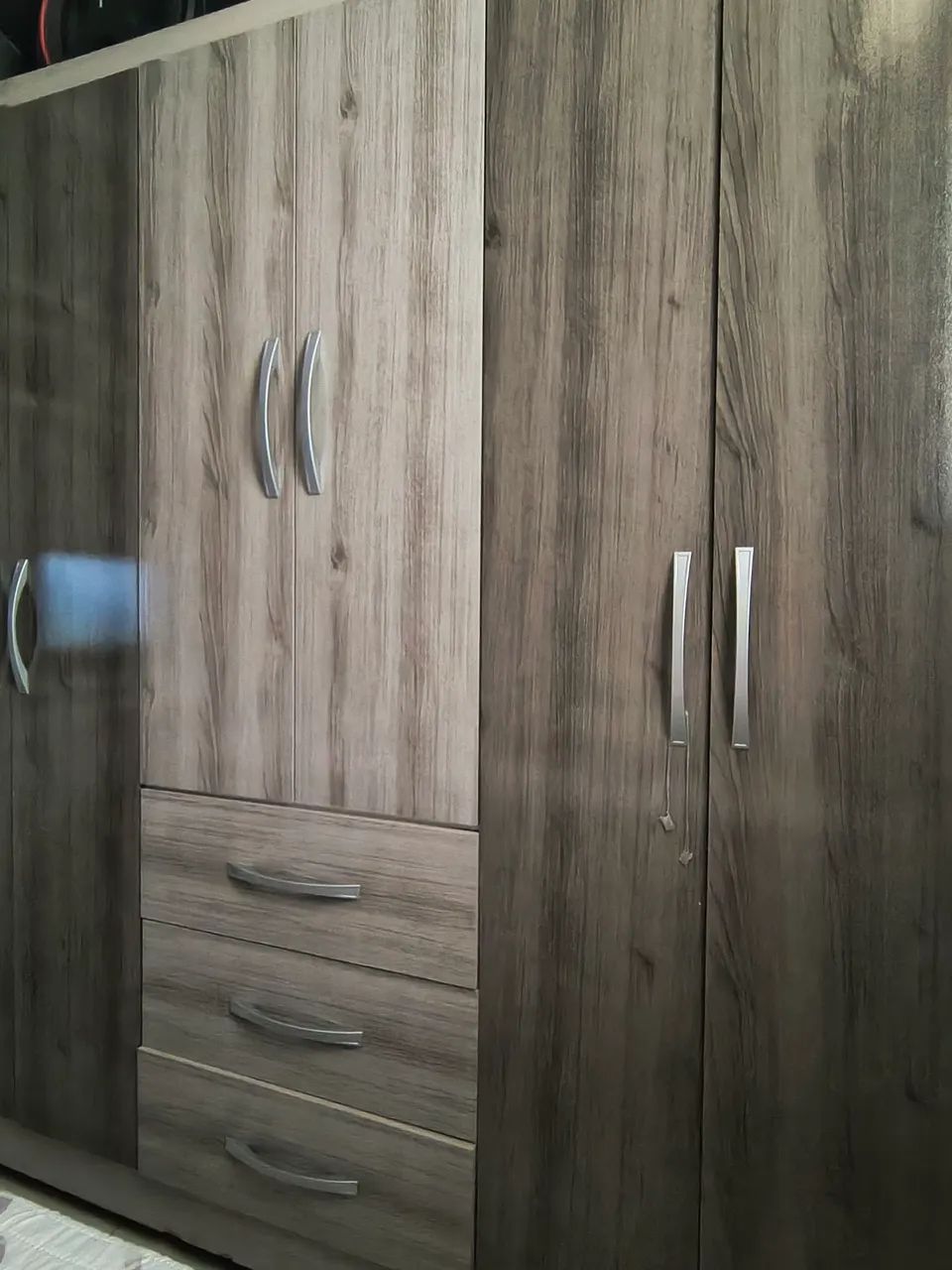 Guarda roupa solteiro 