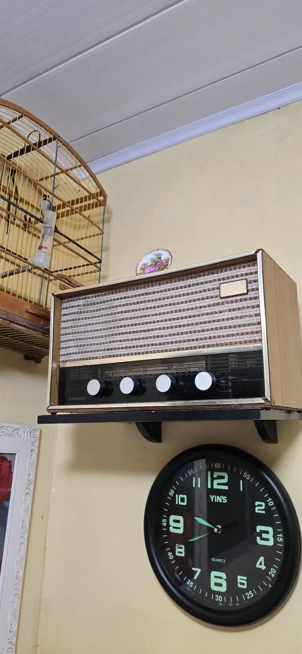 Rádio antigo 