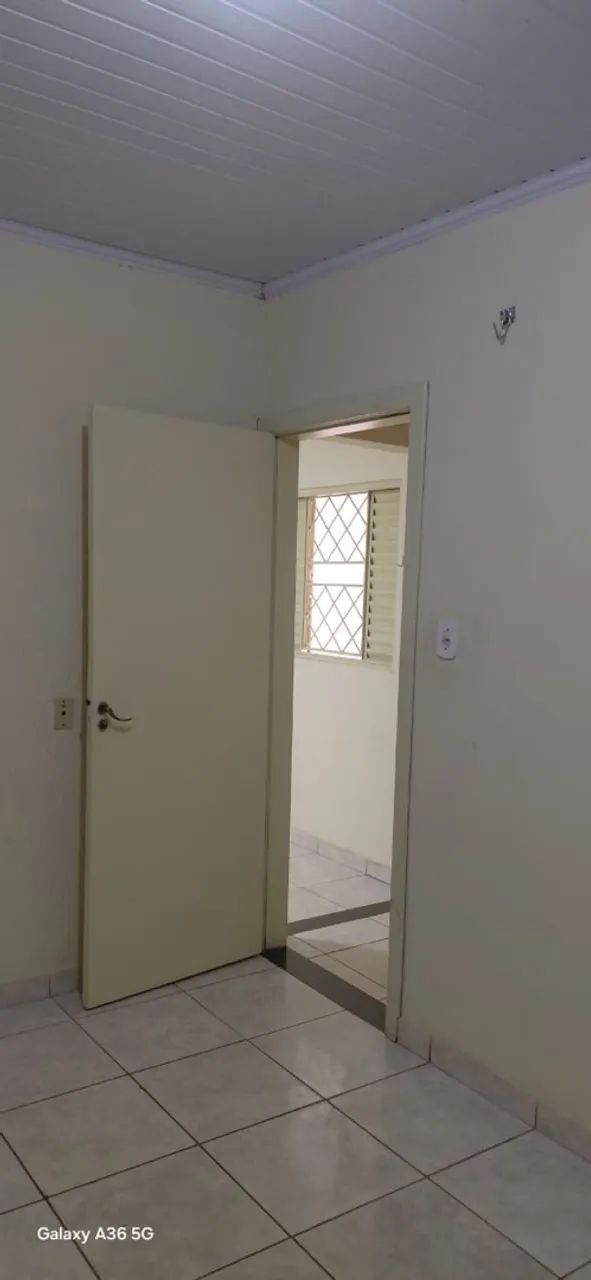 ALUGO CASA  - Foto 3