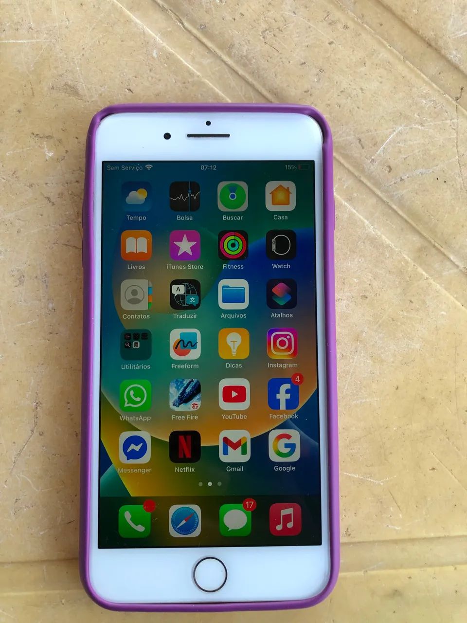 Vendo ou troco iPhone 8 Plus 64 gigas - Foto 4
