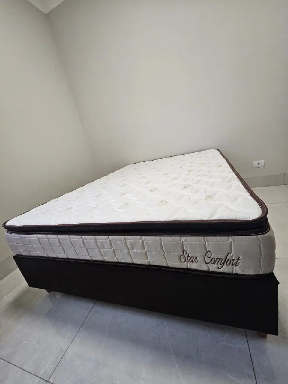  PROMOÇÃO - COLCHÃO CASAL DE MOLAS ENSACADAS 