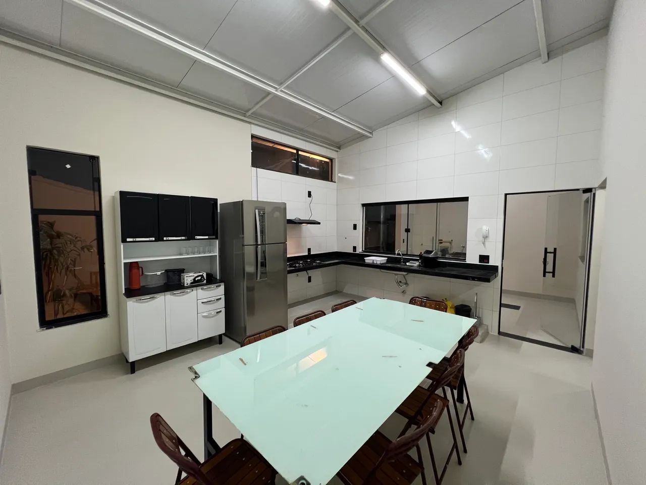 Alugo Casa Mobiliada próx UNIUBE, NESTLÉ, UEMG  - Foto 3
