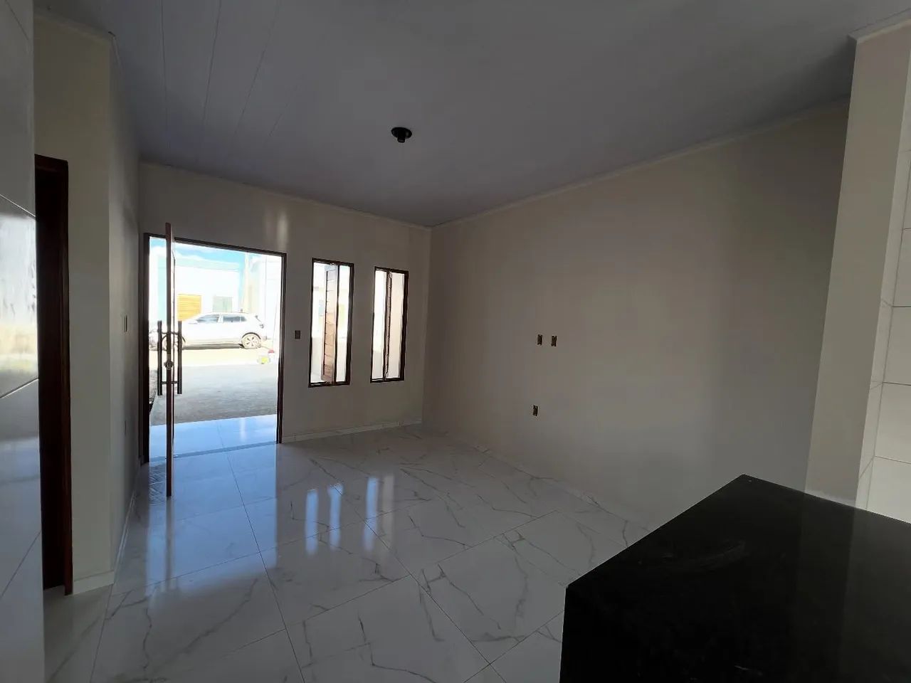CASA COM FINO ACABAMENTO  - Foto 4