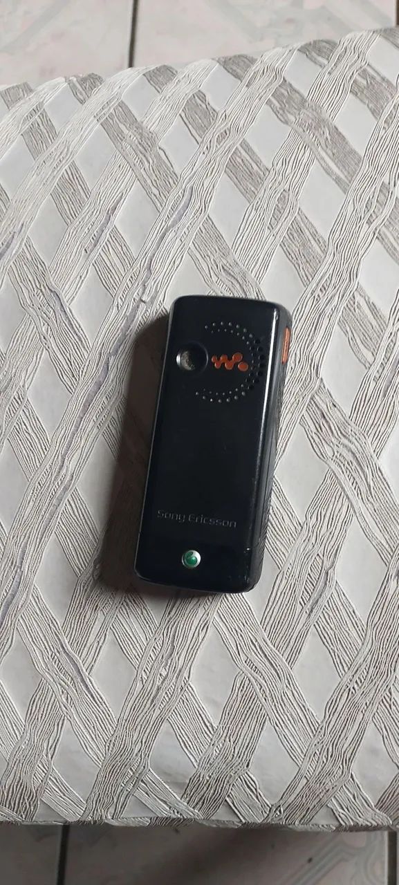 celular sony ericsson w200i  - Foto 2