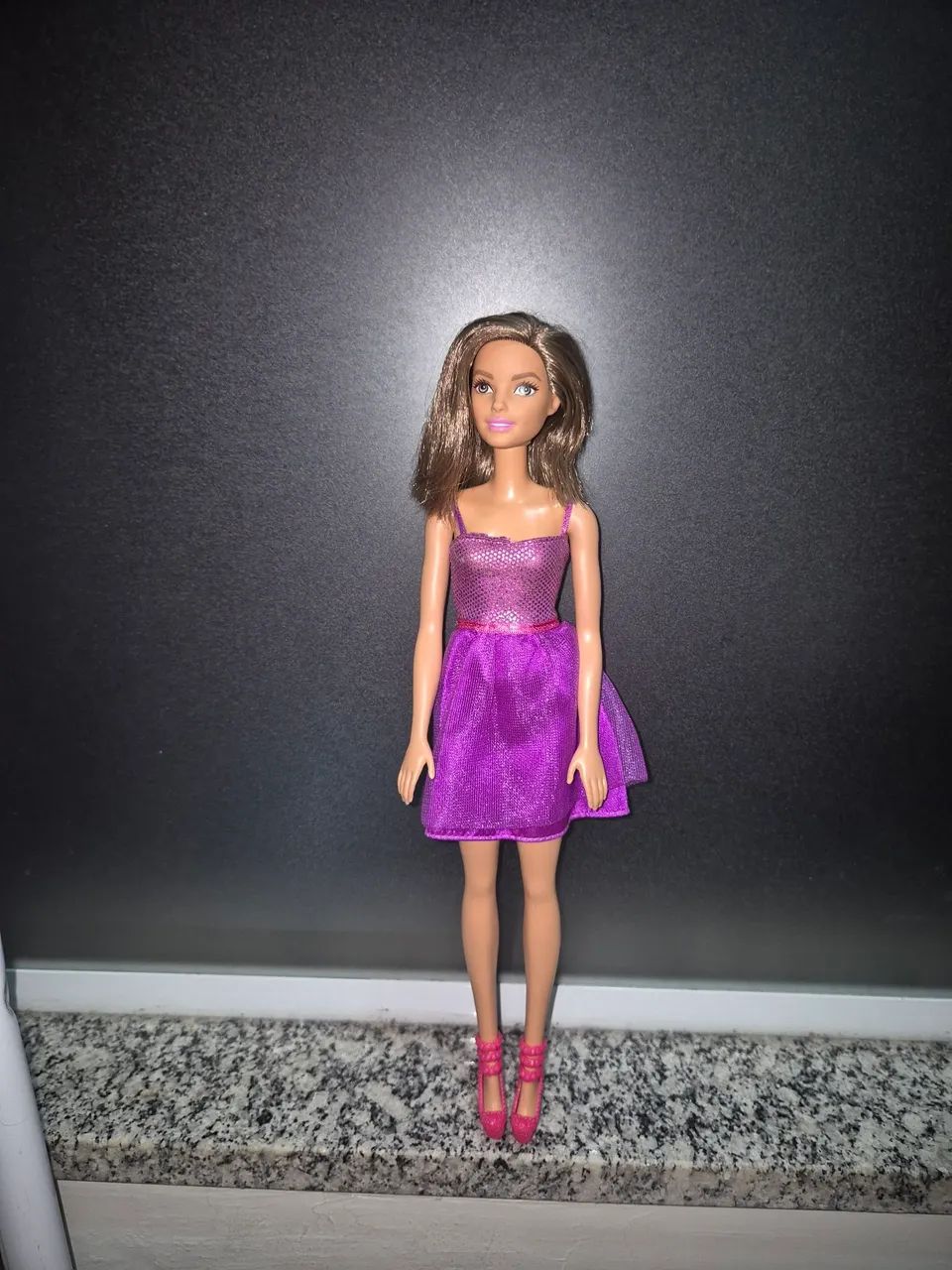 Boneca Barbie morena Mattel