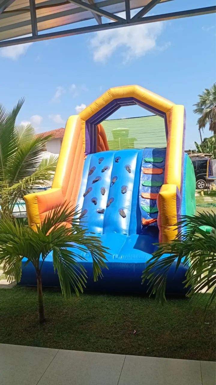 Aluguel de brinquedos infláveis 