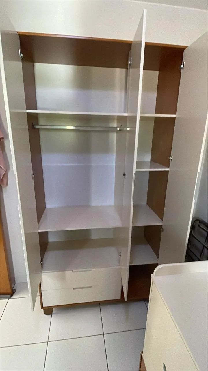 Conjunto Berço Bi/Cama e guarda-roupa - Foto 5
