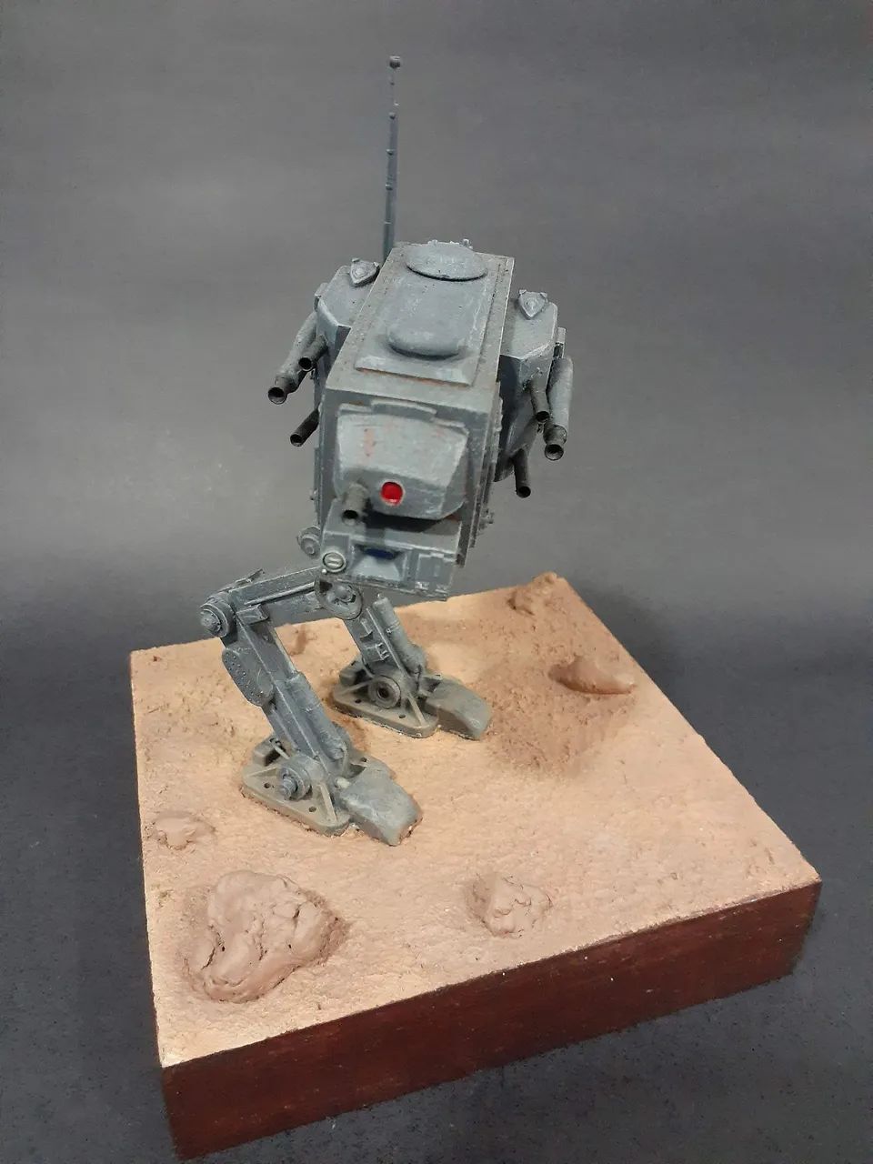 Miniatura plastimodelismo Scratch building. - Foto 2