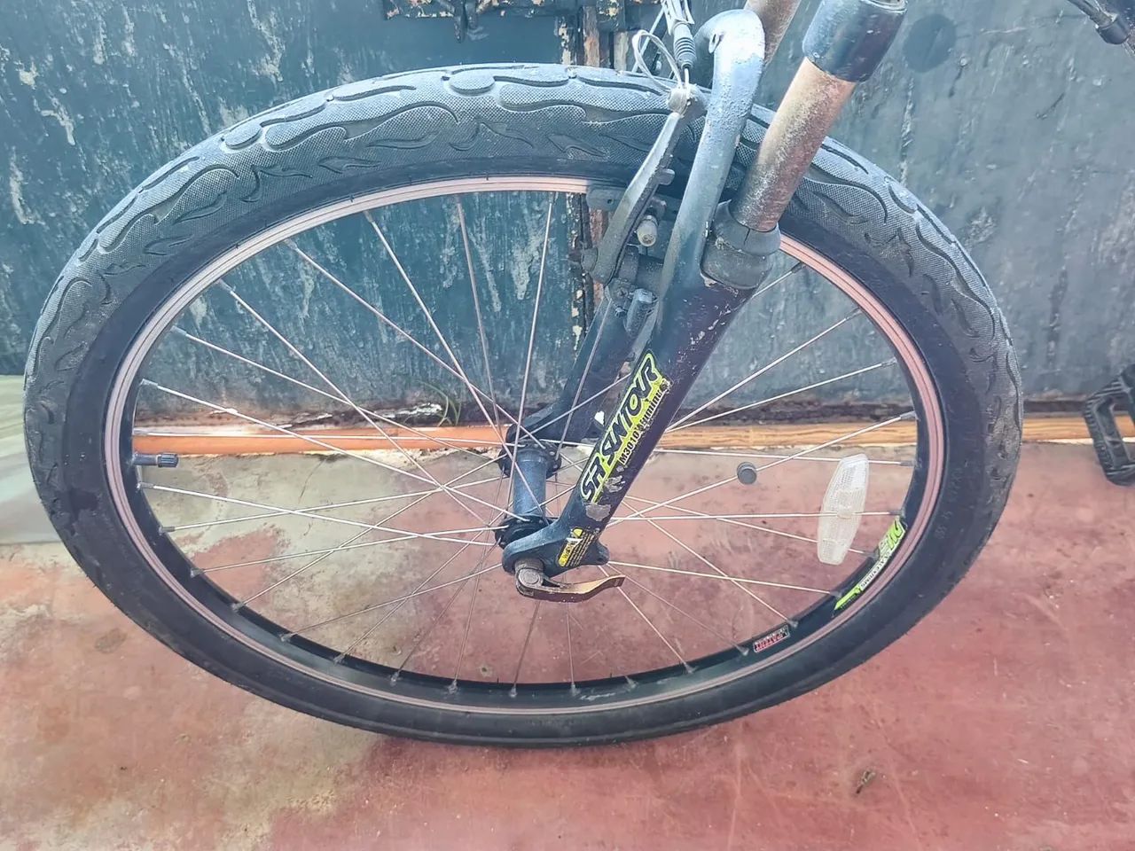 Bicicleta GT Agressor aro 26 - Foto 2