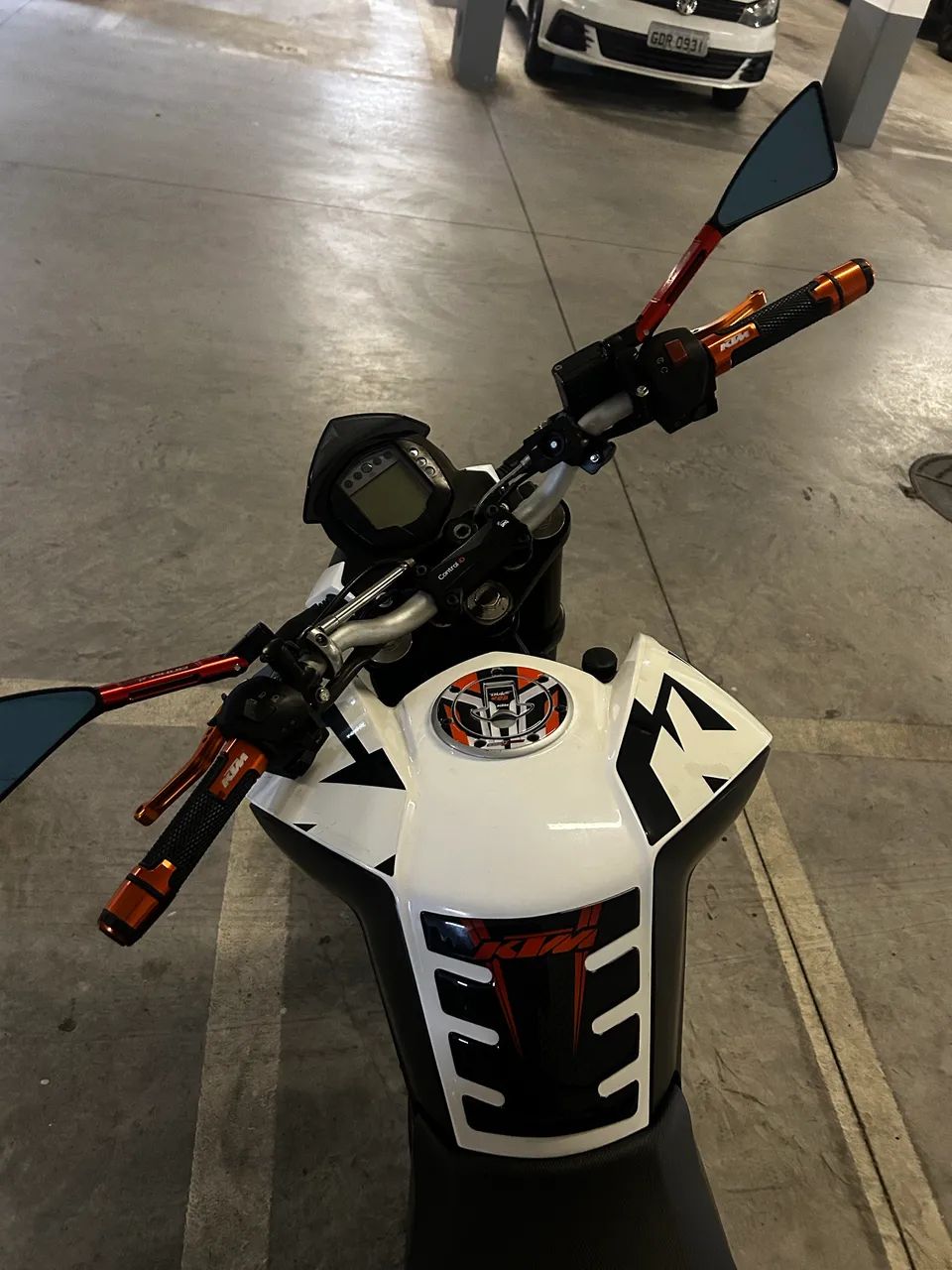 KTM Duke 200 - excelente estado - Foto 5