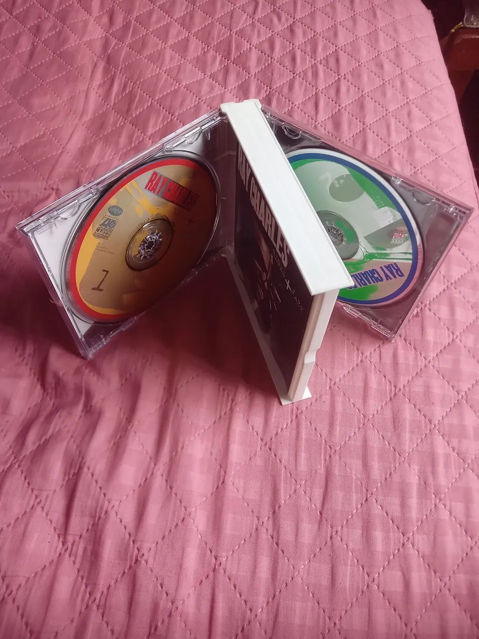 Box CD duplo importado Ray Charles Blues + Jazz - Foto 3