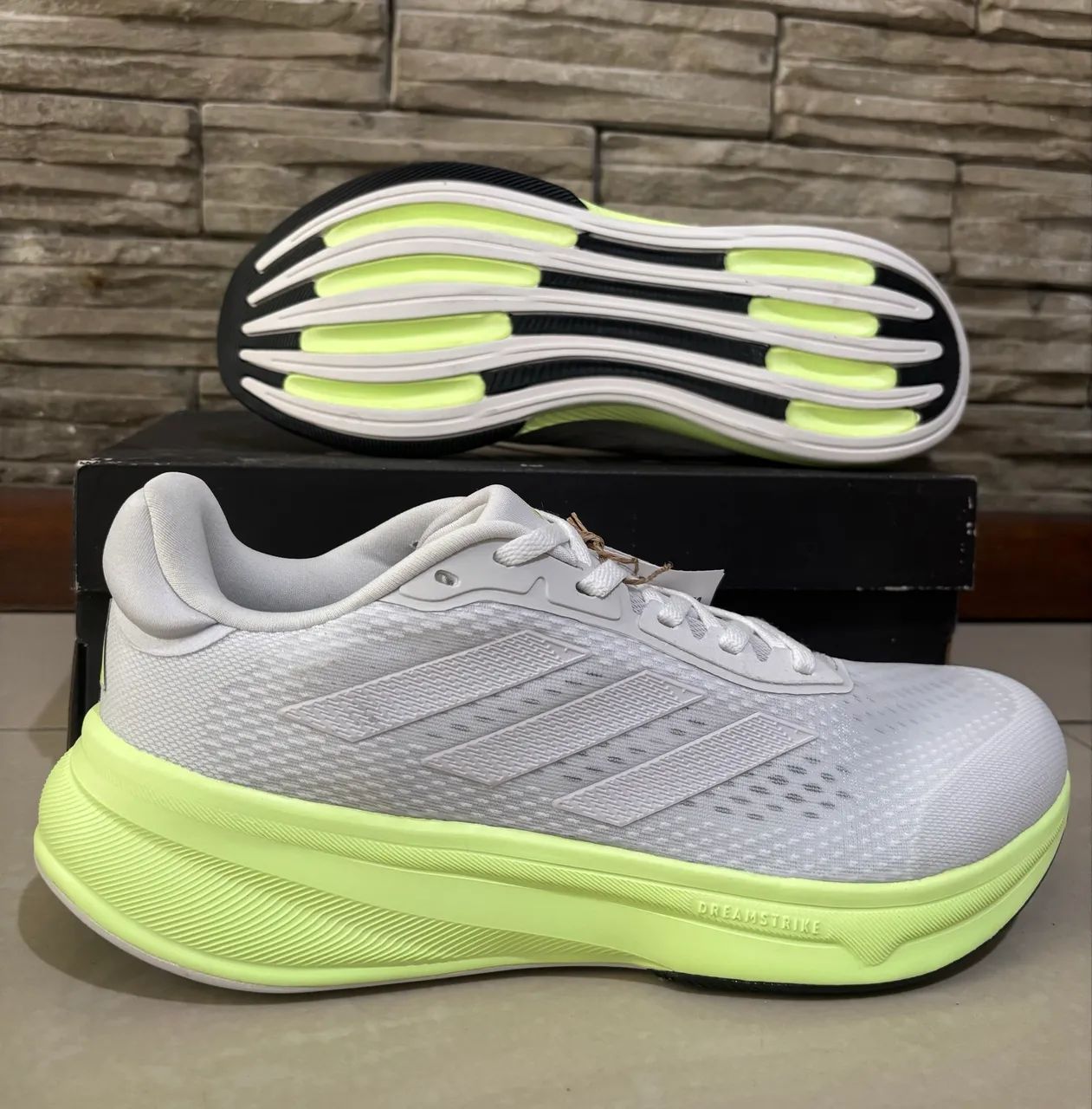 Tênis Adidas Response Runner tamanho 45 - Foto 3