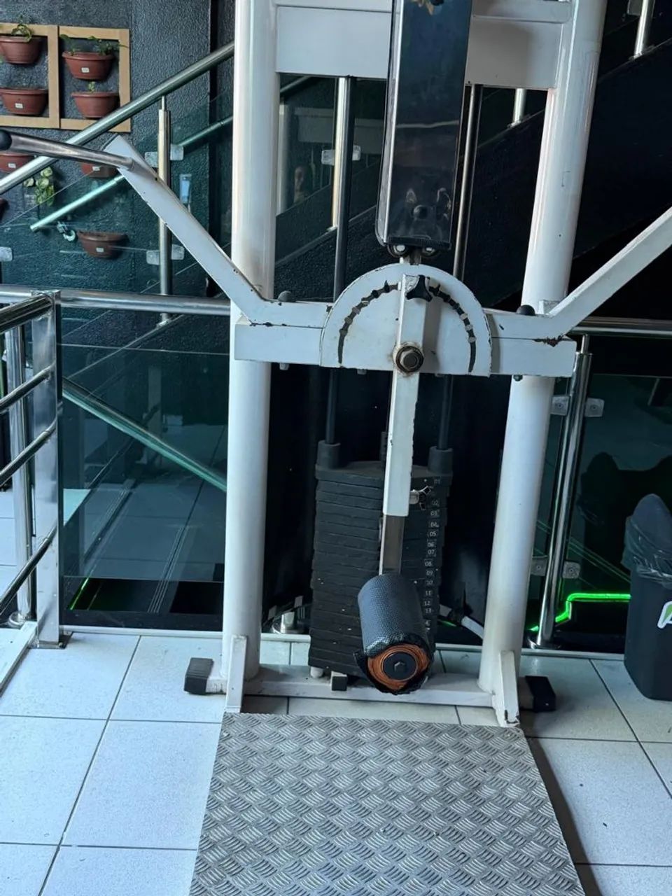 Apolete gluteo máquina  - Foto 3