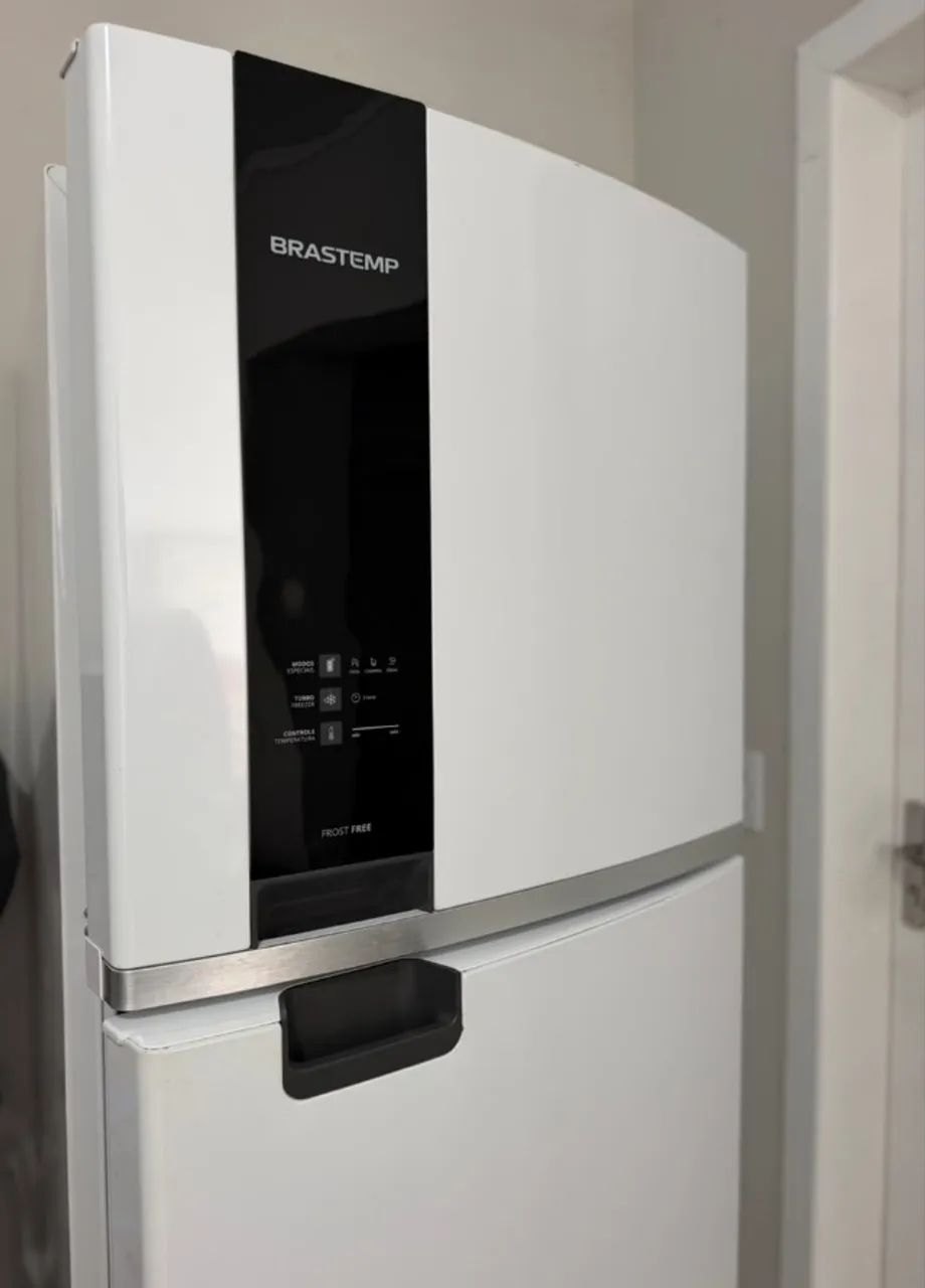 Geladeira Brastemp 375L 220v BRM45HBBNA - Foto 3