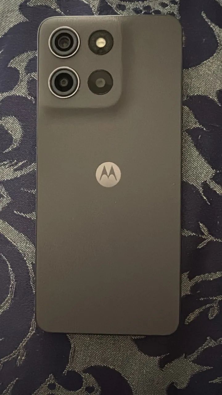 Celular motog15